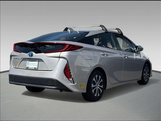 2022 Toyota Prius Prime LE photo 4