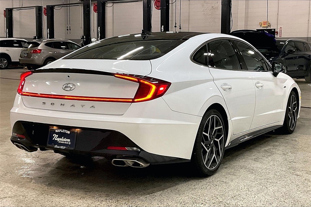 2021 HYUNDAI SONATA - Image 12