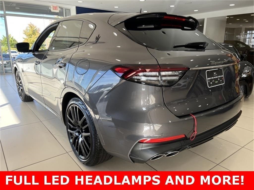 2024 Maserati Levante Modena photo 4