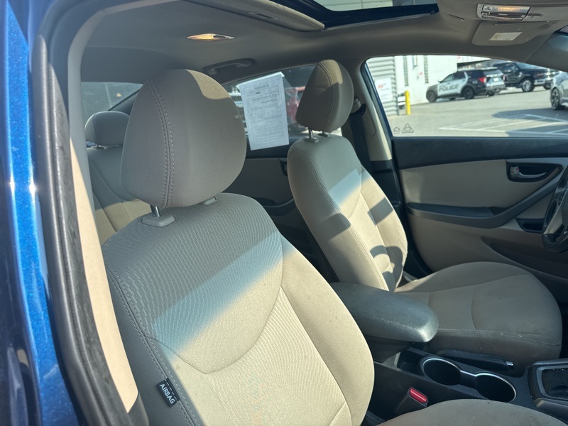 2016 Hyundai Elantra Value Edition photo 9
