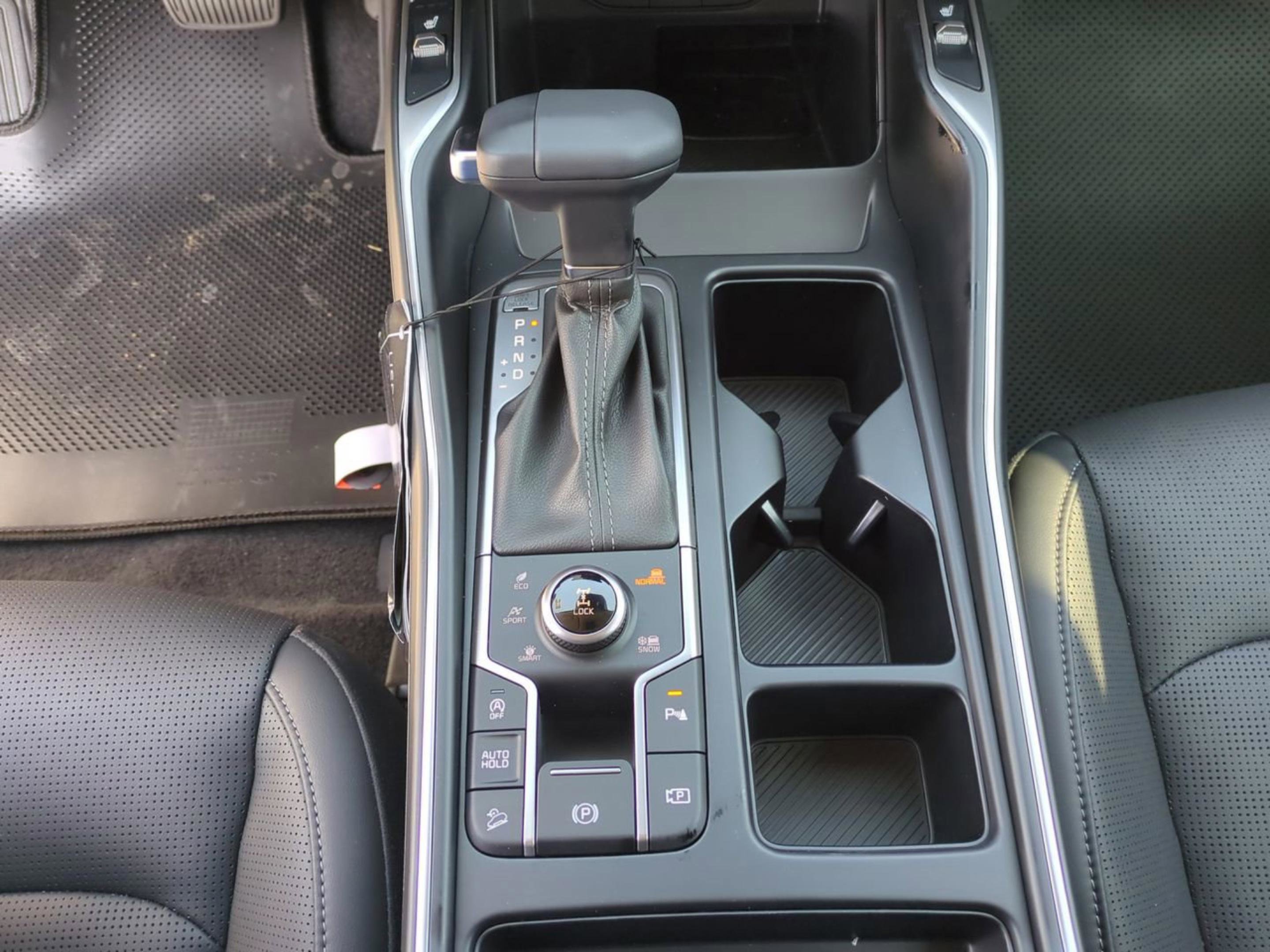 2025 Kia Sorento EX photo 15