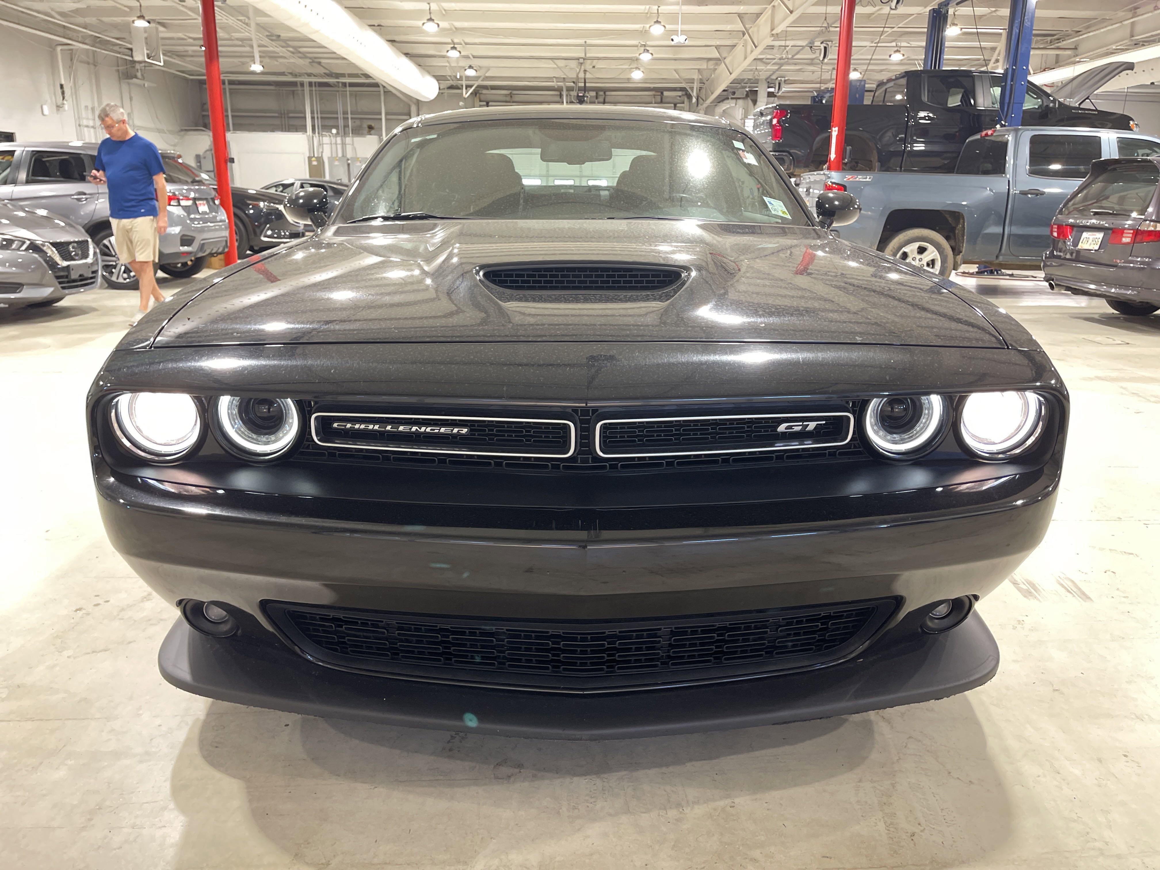 2022 Dodge Challenger GT photo 7