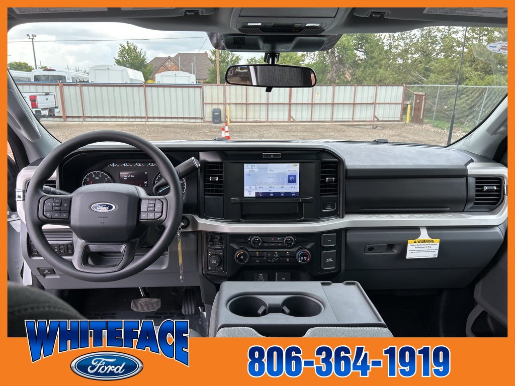 2025 Ford F-350 XLT photo 11