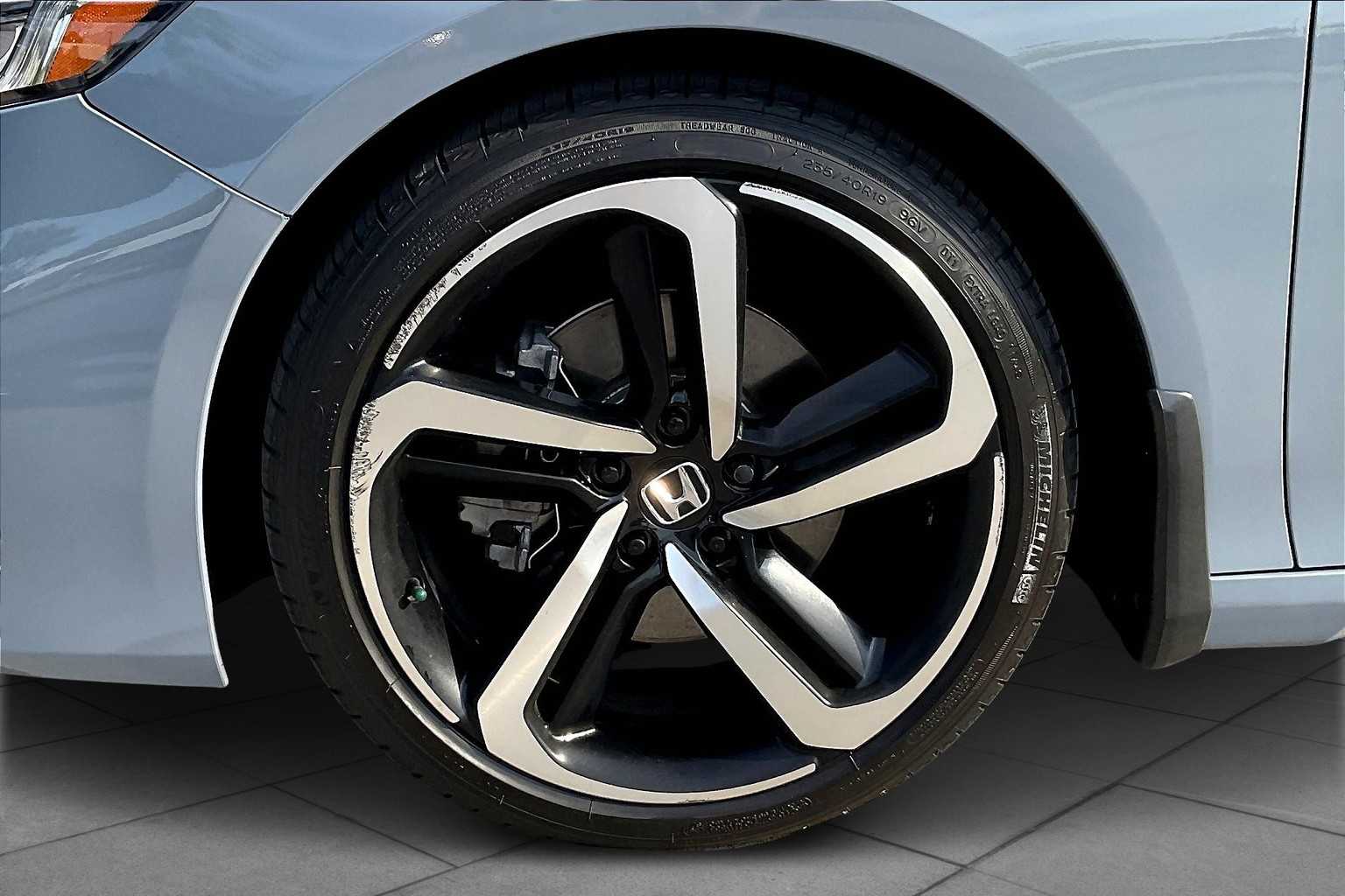 2022 Honda Accord Hybrid Sport photo 10