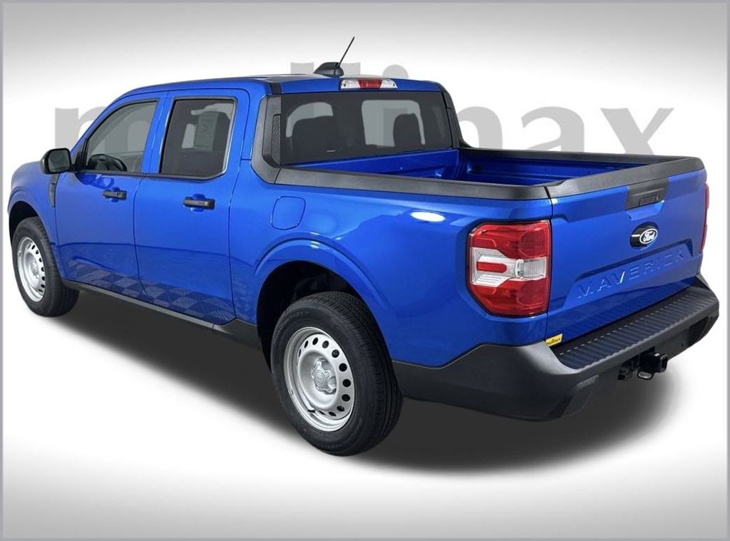2025 Ford Maverick XL photo 3