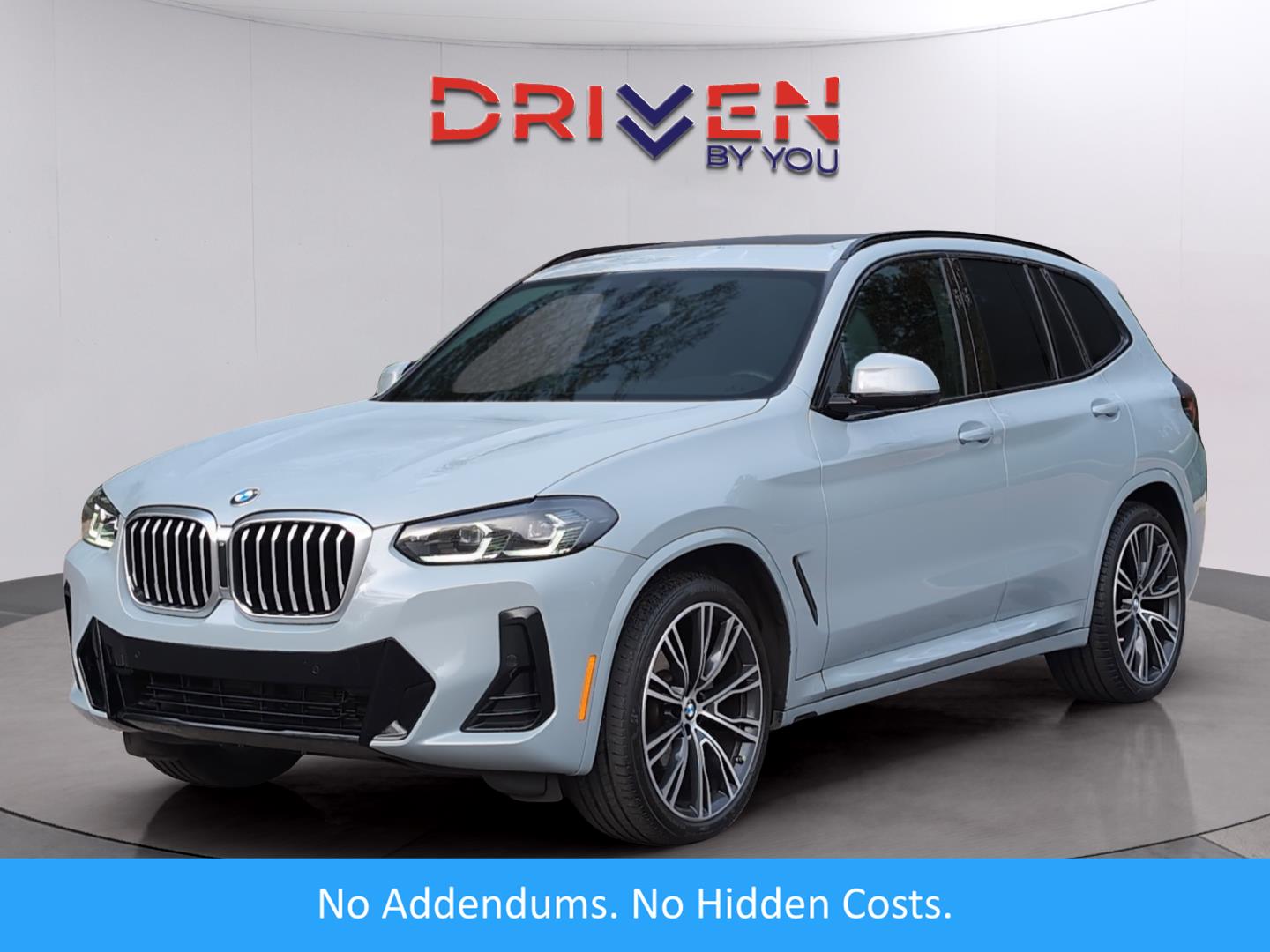 2022 BMW X3 30i's photo