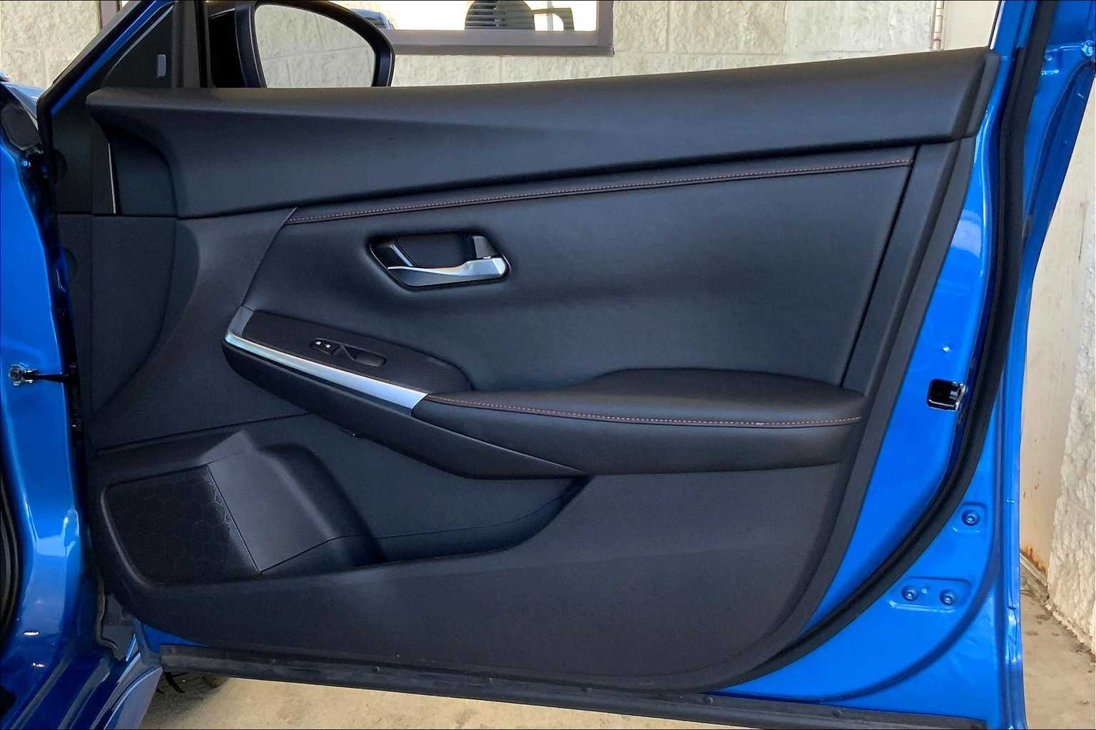 2024 Nissan Sentra SR photo 20