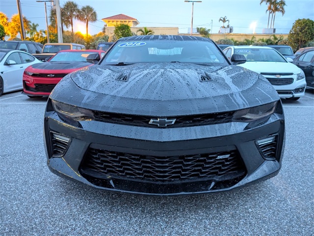 2016 Chevrolet Camaro SS photo 3
