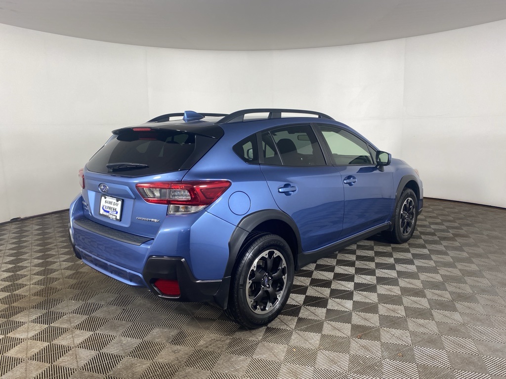 2023 Subaru Crosstrek Premium photo 3