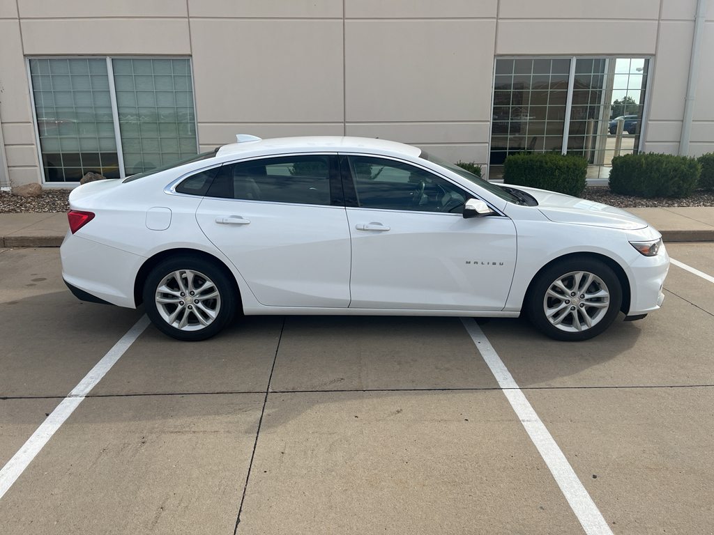 2018 Chevrolet Malibu 1LT photo 7