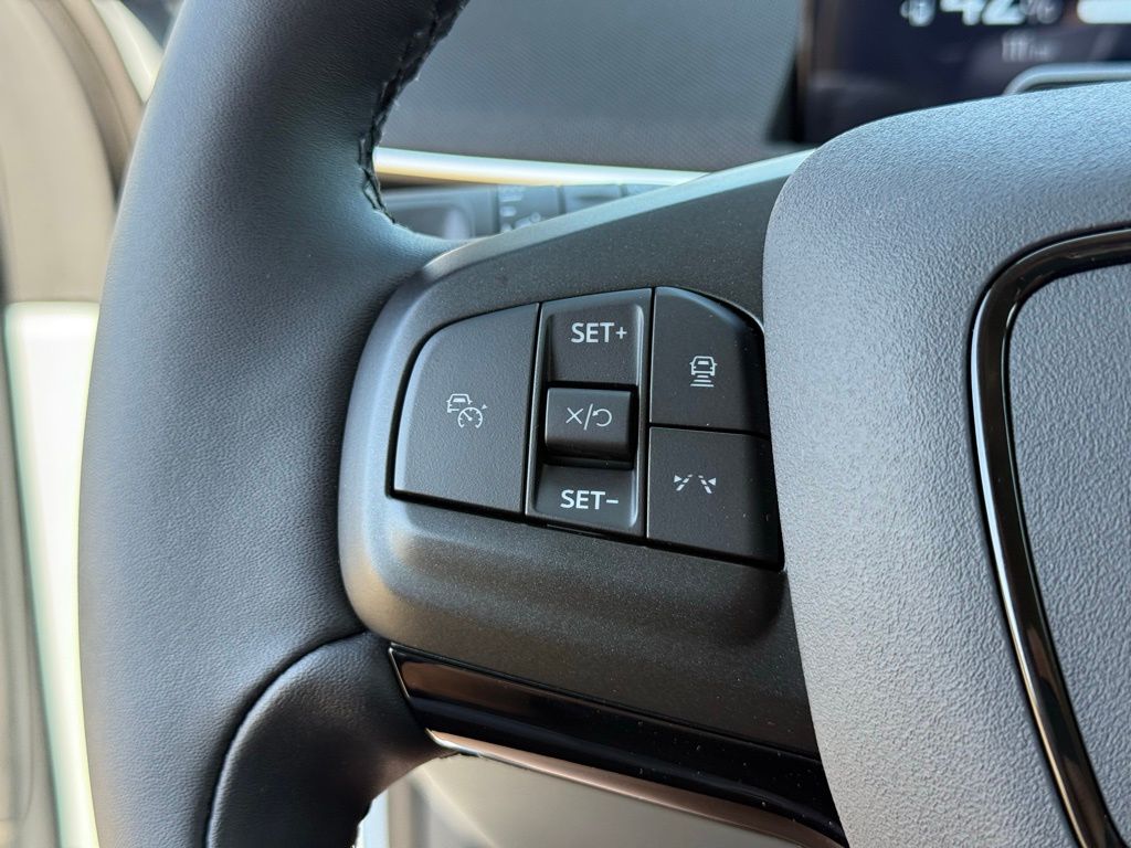 2025 Ford Mustang Mach-E Select photo 13