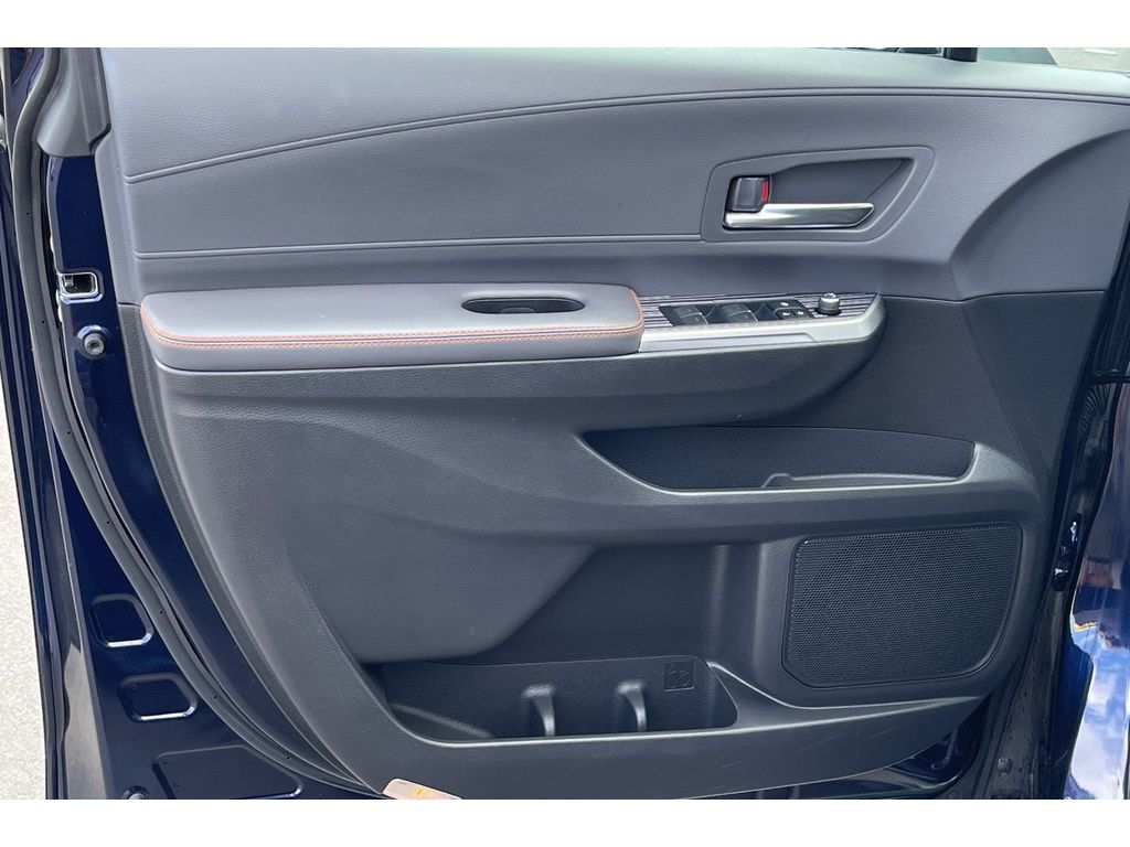2022 Toyota Sienna XSE photo 10
