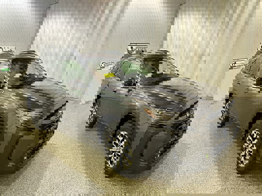 2025 Subaru Outback Premium's photo