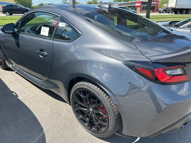 2025 Toyota GR86 Premium photo 8