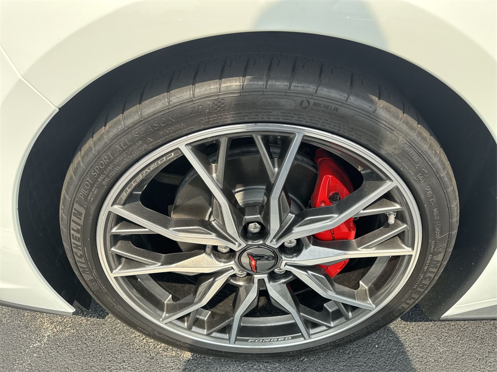 2023 Chevrolet Corvette Stingray 2LT photo 16