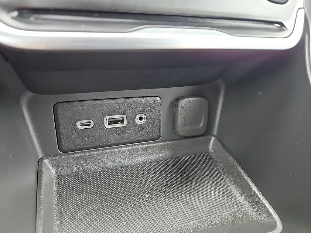 2021 Gmc Terrain SLE photo 32