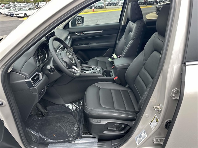 2025 Mazda CX-5 2.5 S Preferred photo 14
