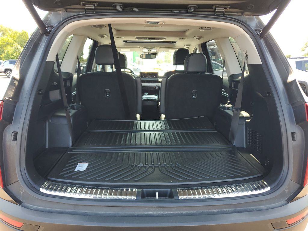 2021 Kia Telluride SX photo 3