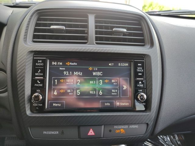 2025 Mitsubishi Outlander Sport ES photo 14