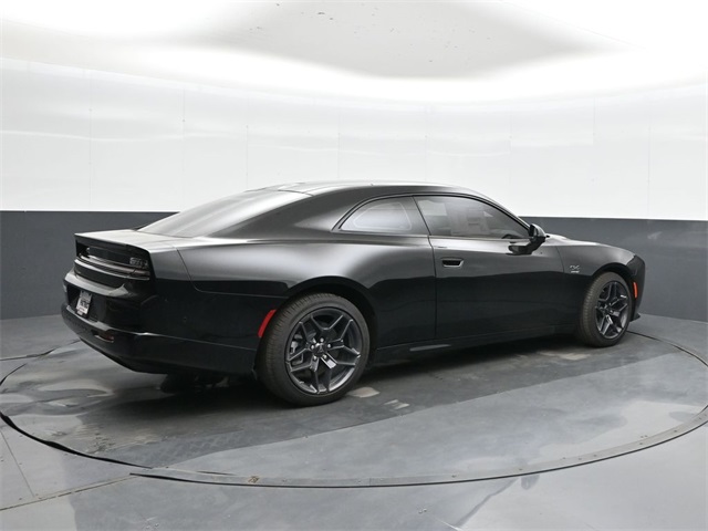 2024 Dodge Charger R/T photo 3