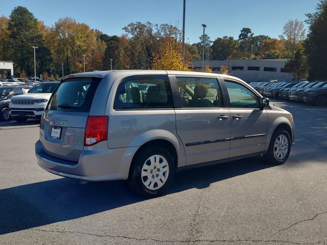 2014 Dodge Grand Caravan SE photo 3