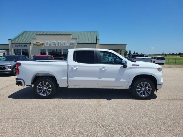 2026 Chevrolet Silverado 1500 LT photo 18