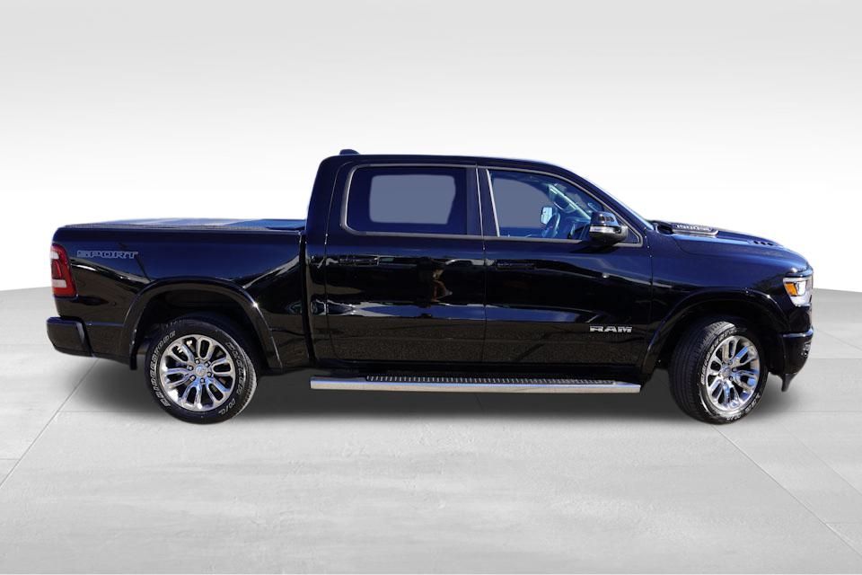2022 Ram 1500 Laramie Sport photo 3