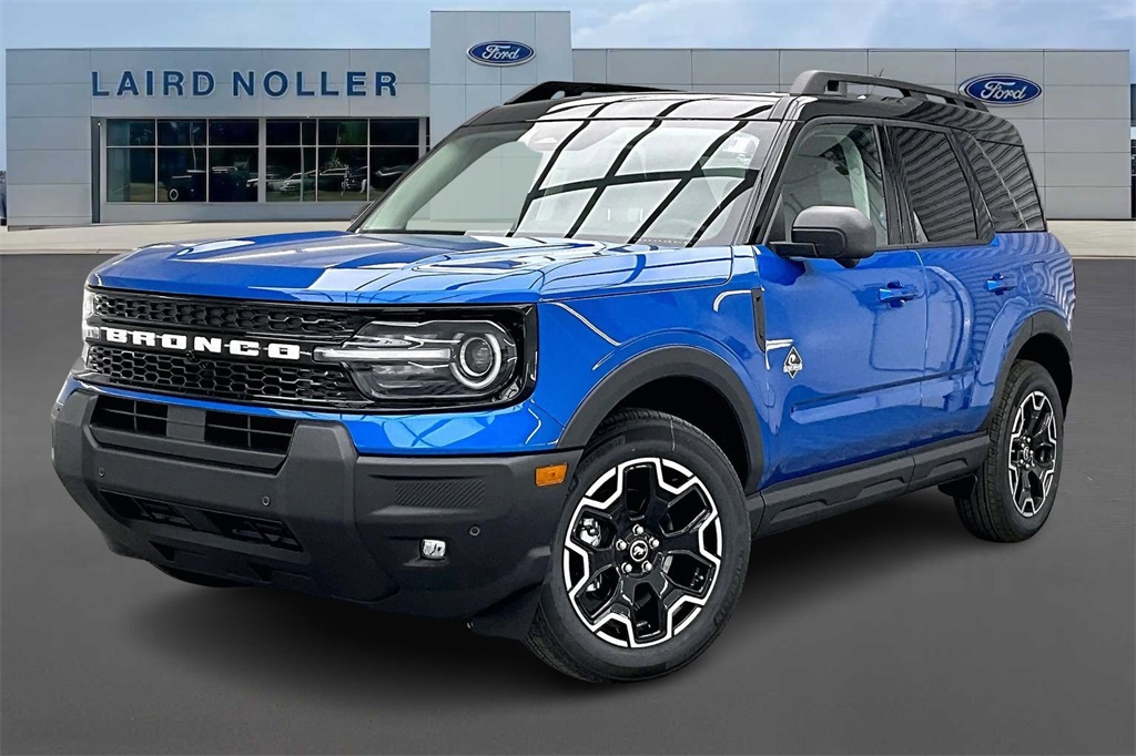 2025 Ford Bronco Sport Outer Banks's photo