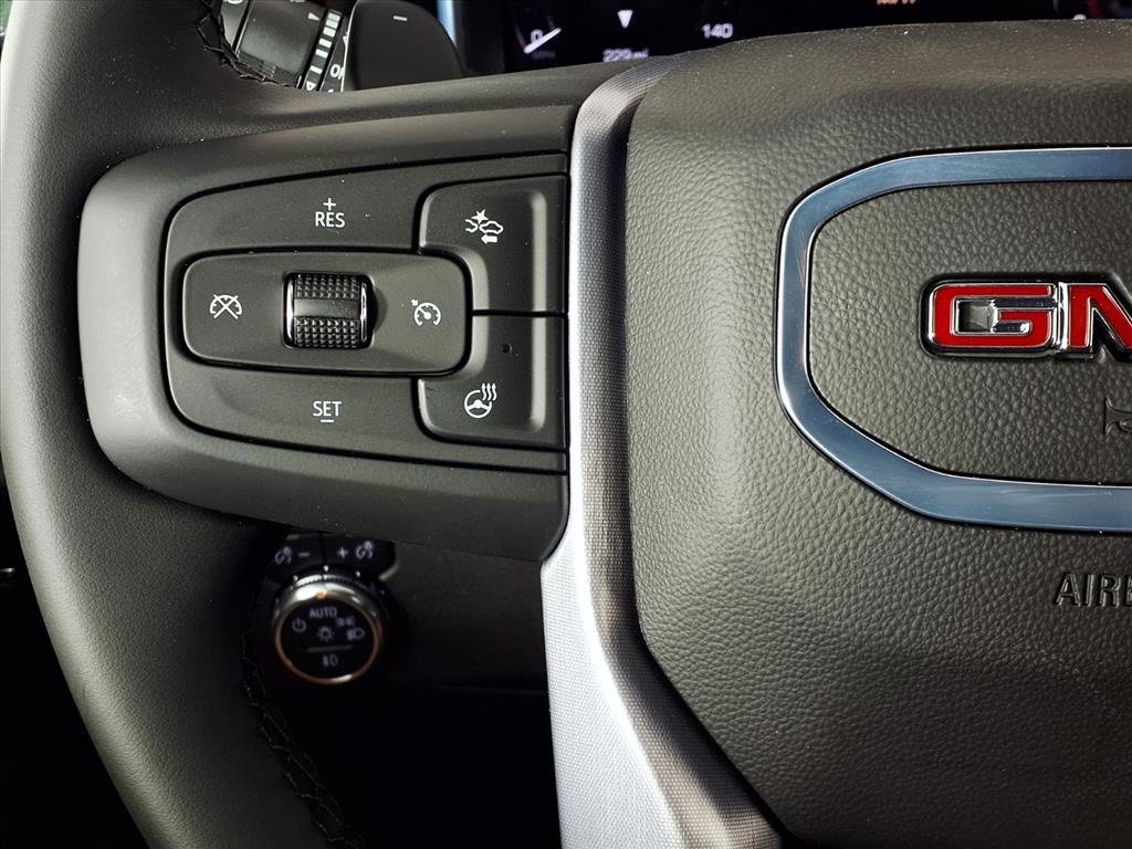 2025 Gmc Sierra 1500 SLT photo 9