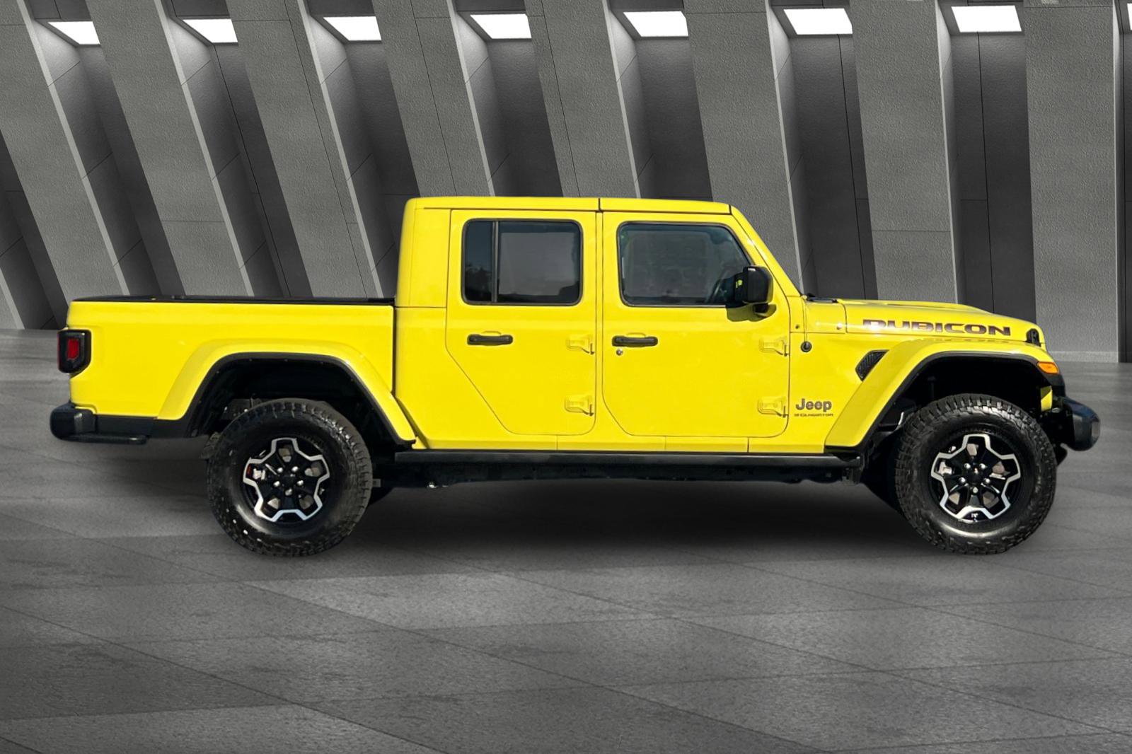 2023 Jeep Gladiator Rubicon photo 2