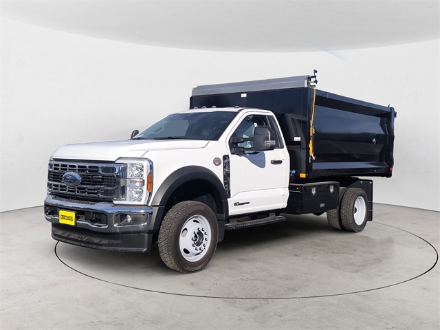 2025 Ford F-450 Super Duty Chassis Cab XL's photo