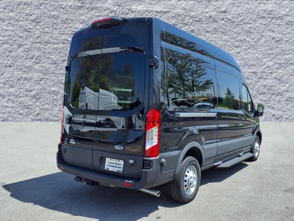 2024 Ford Transit photo 3