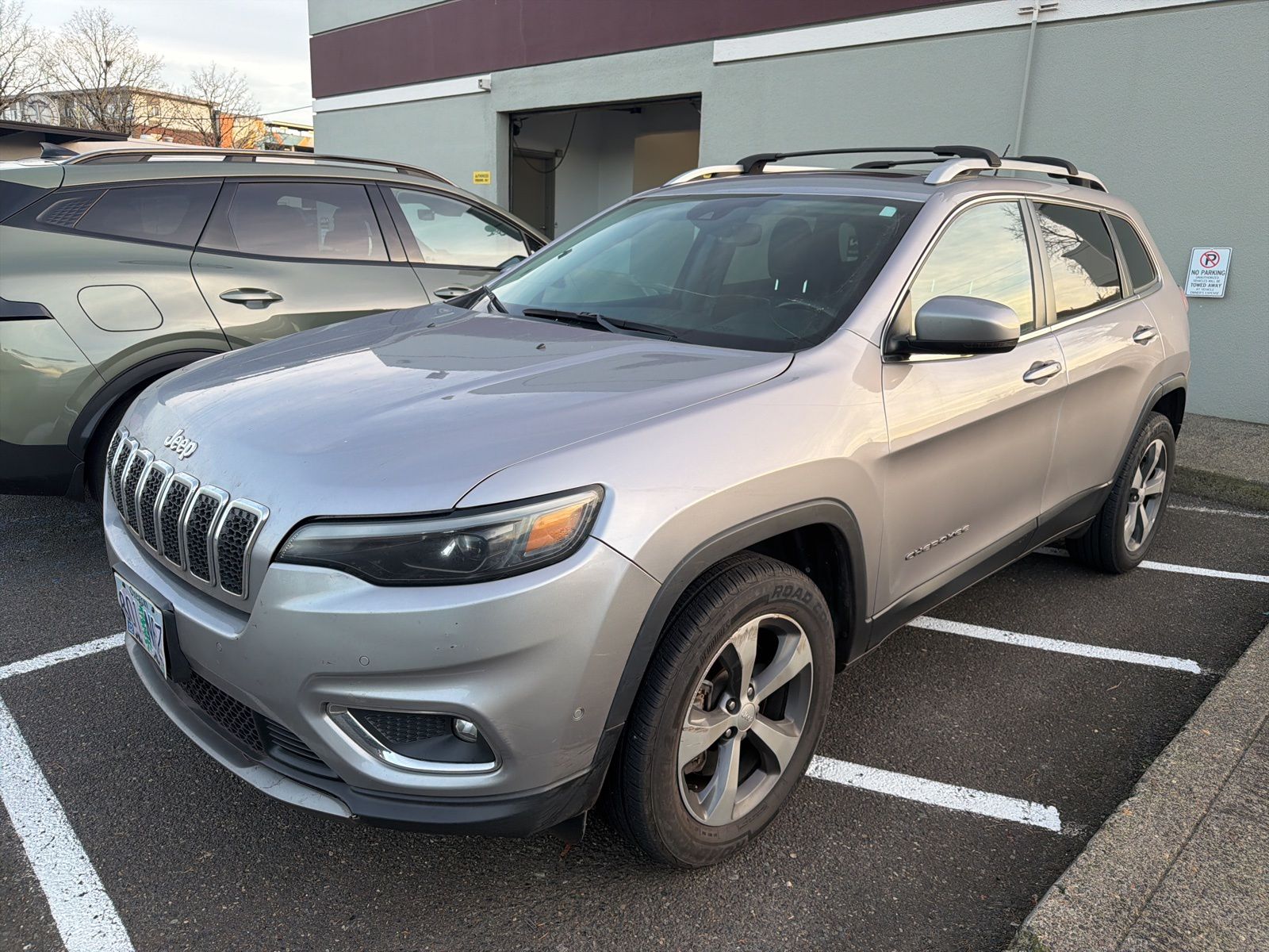 2020 Jeep Cherokee Limited's photo