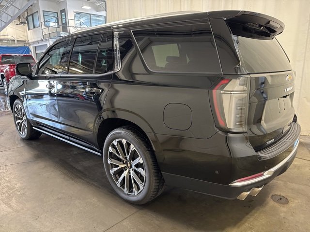 2025 Chevrolet Tahoe High Country photo 4