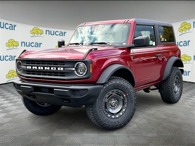 2025 Ford Bronco Base photo 2