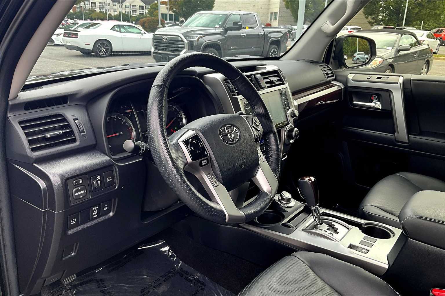 2023 Toyota 4Runner Limited 4WD photo 16