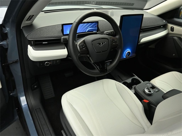 2024 Ford Mustang Mach 1 photo 6