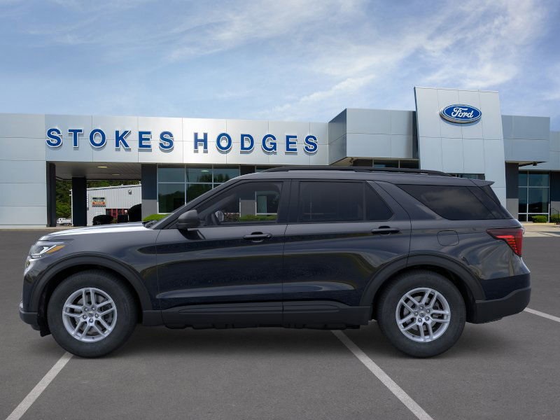 2026 Ford Explorer photo 2