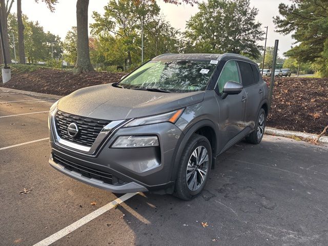 2021 Nissan Rogue SV photo 2