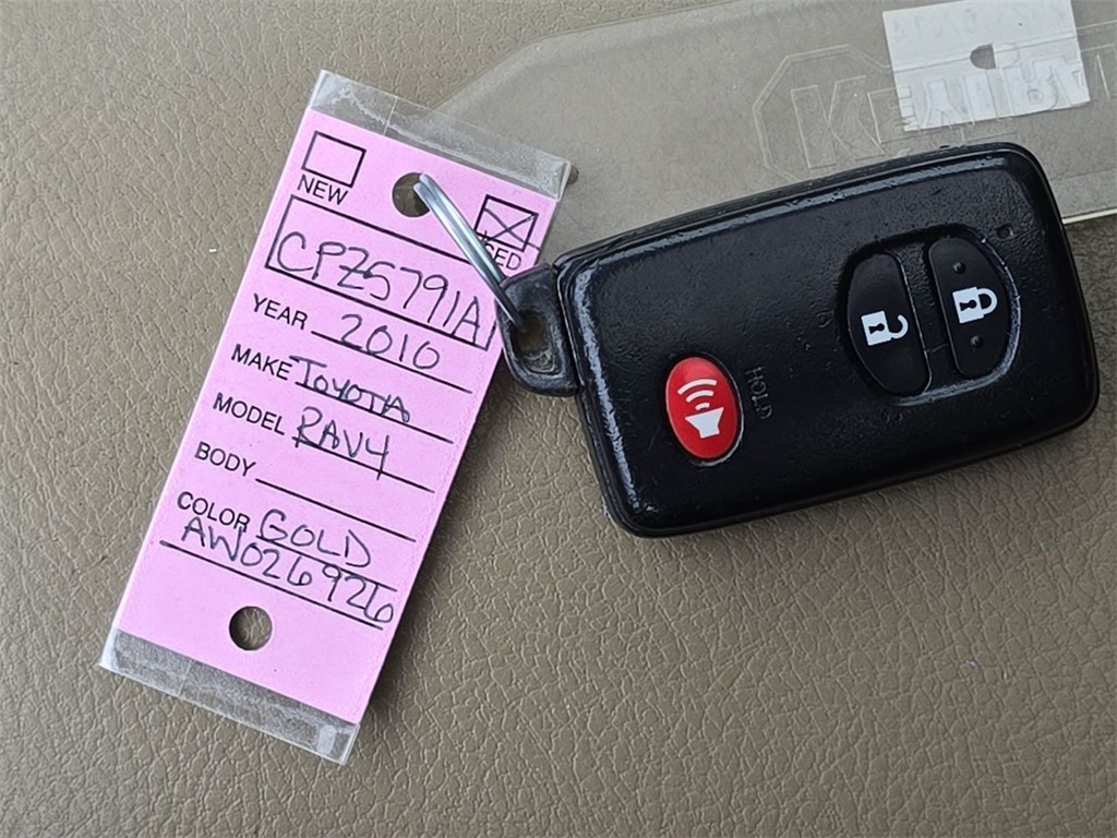 2010 Toyota RAV4 Limited photo 16