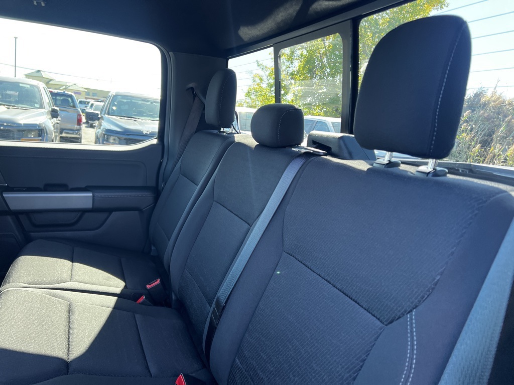 2025 Ford F-150 XLT photo 12