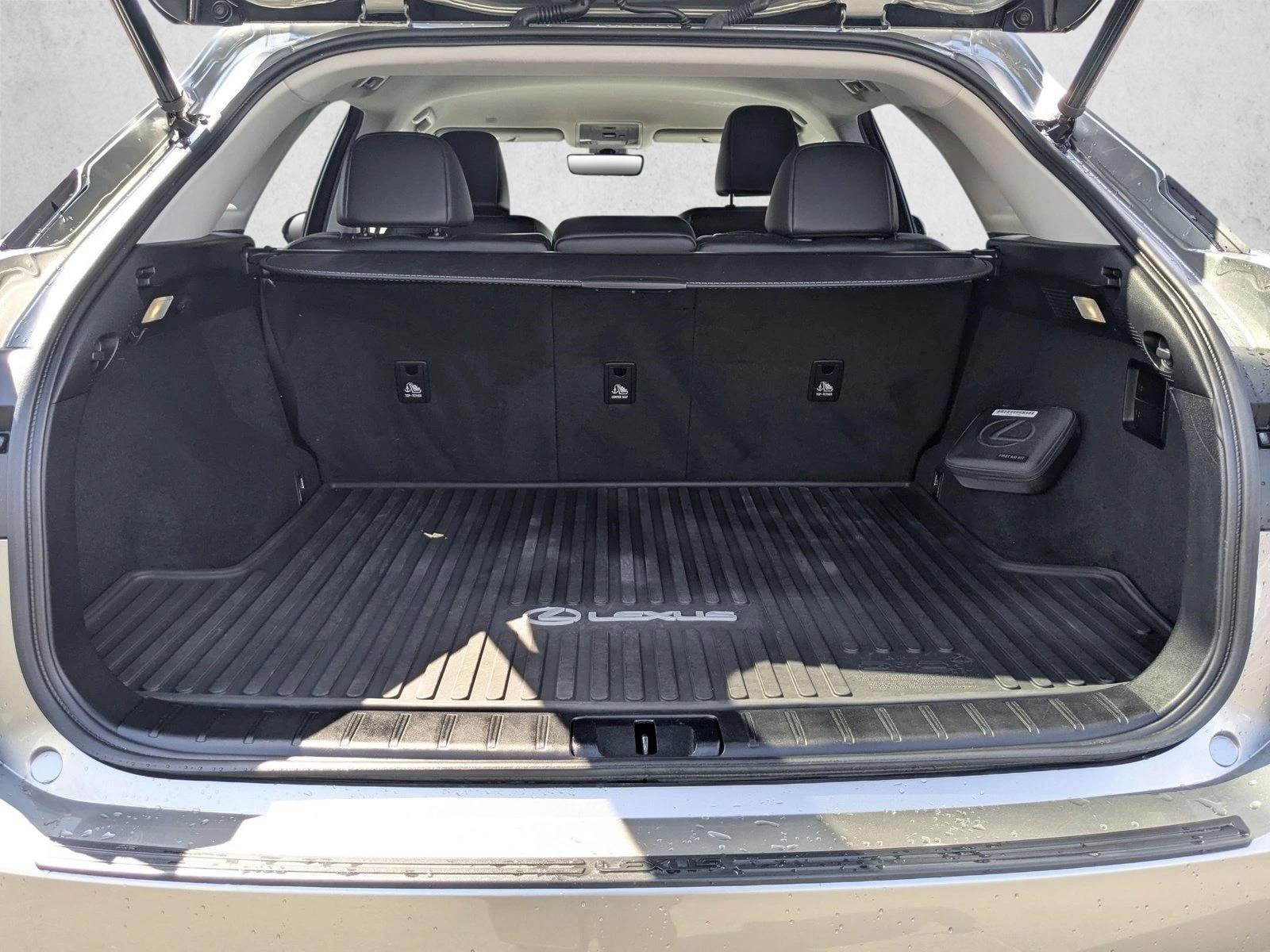 2022 Lexus RX 350 photo 6