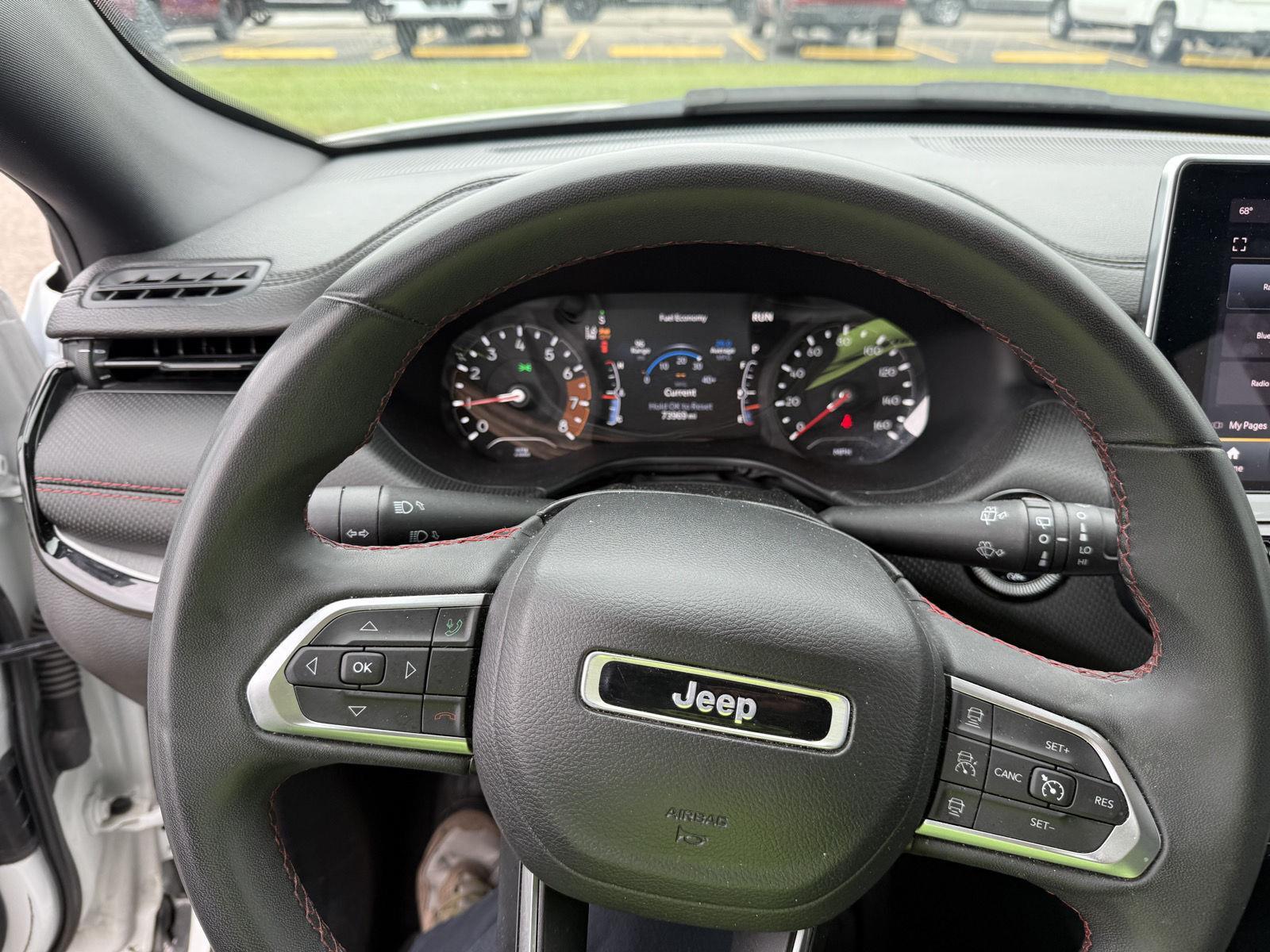 2023 Jeep Compass Trailhawk photo 9