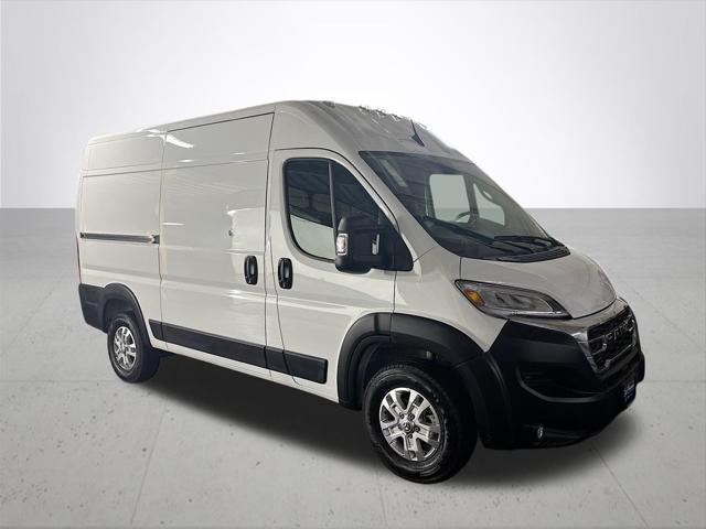2026 Ram ProMaster 2500 Cargo Van photo 2