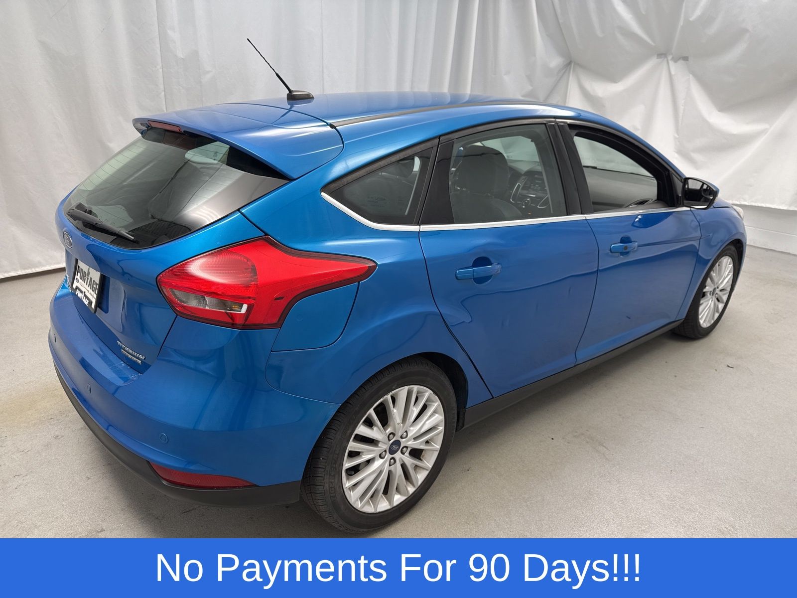 Used 2015 Ford Focus Titanium with VIN 1FADP3N29FL382597 for sale in Portage, WI
