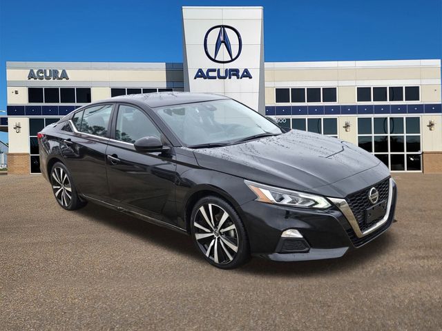 2021 Nissan Altima SR