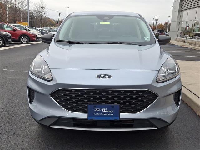 2022 Ford Escape SE photo 3