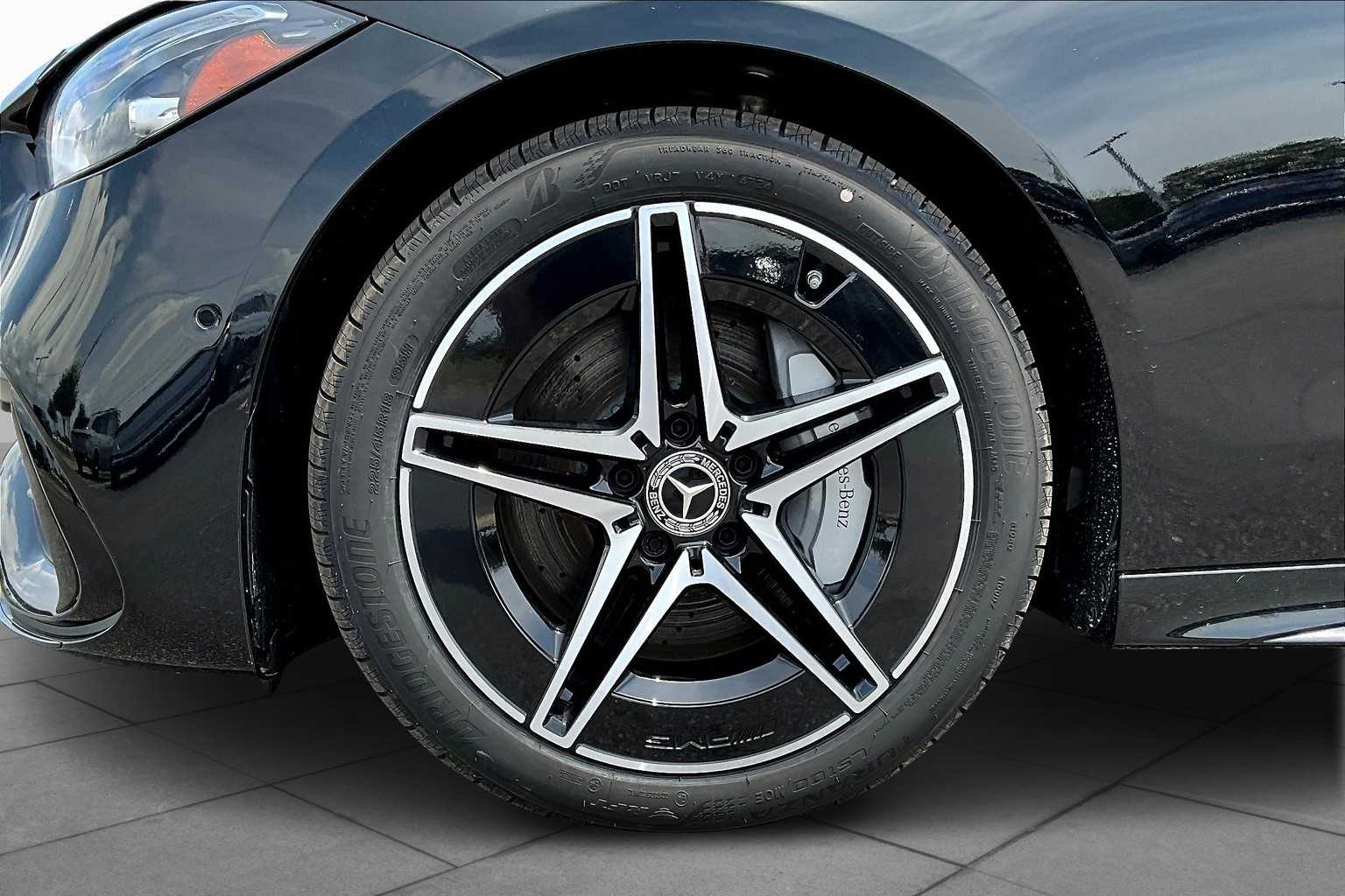 2025 Mercedes Benz C 300 photo 21