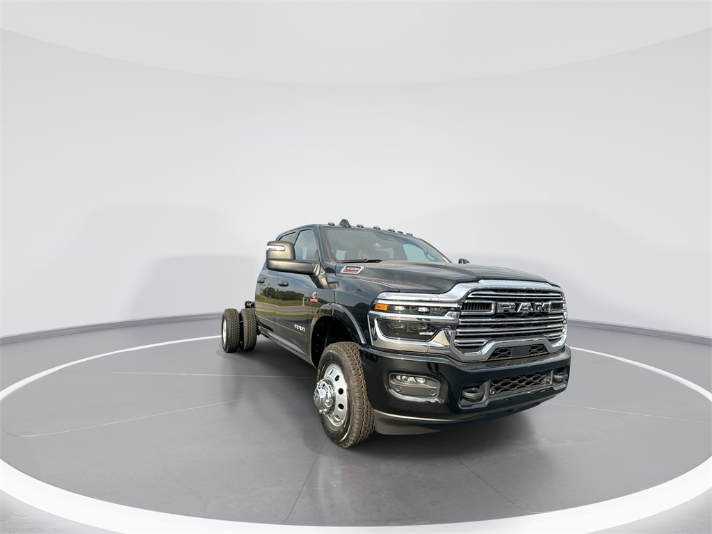2026 Ram 3500 Laramie photo 2