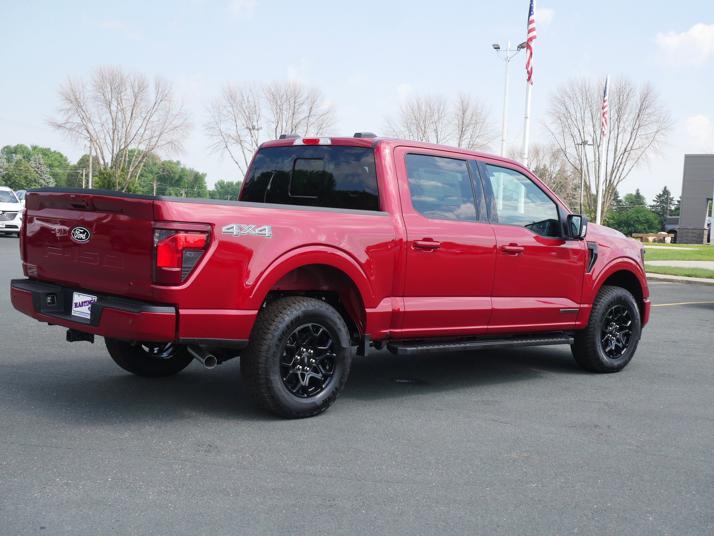 2025 Ford F-150 XLT photo 3